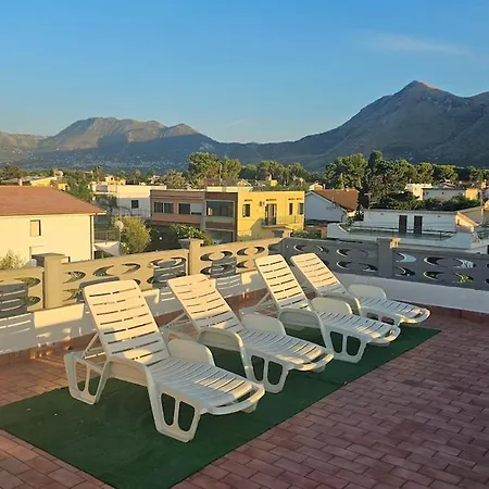 Amber Rooftop Апартаменты